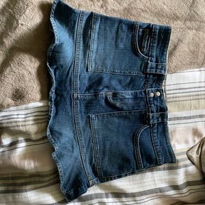 Y2k low waist mini jean skirt